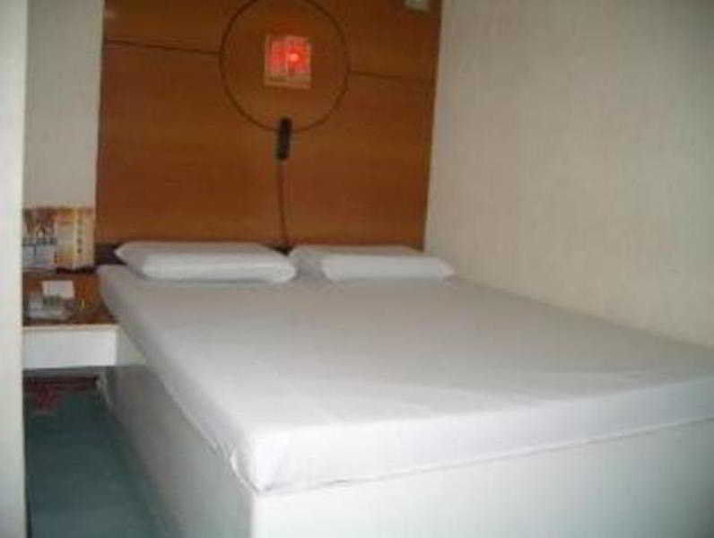Hotel Sogo Sta Mesa Manille Extérieur photo