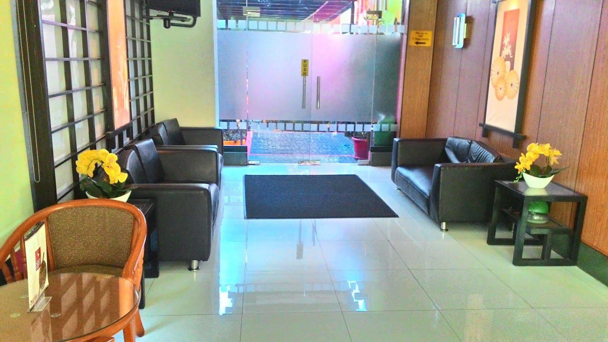 Hotel Sogo Sta Mesa Manille Extérieur photo